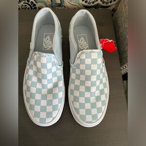 Women’s Vans (Asher style) slip on sneakers